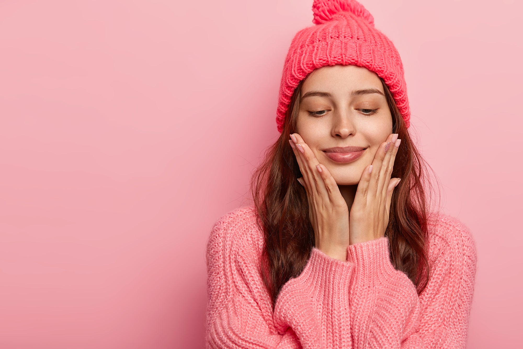 Cold Weather Can Trigger Acne! Here’s Why & Tips To Keep It Under Control.